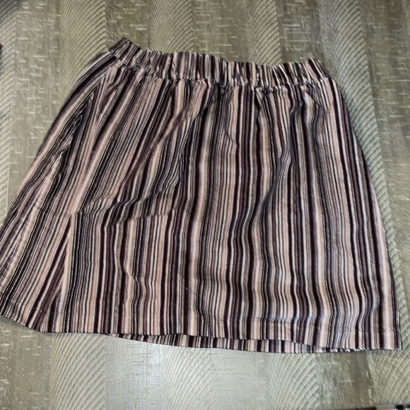 Nwt American eagle xs skirt - Picture 4 of 5